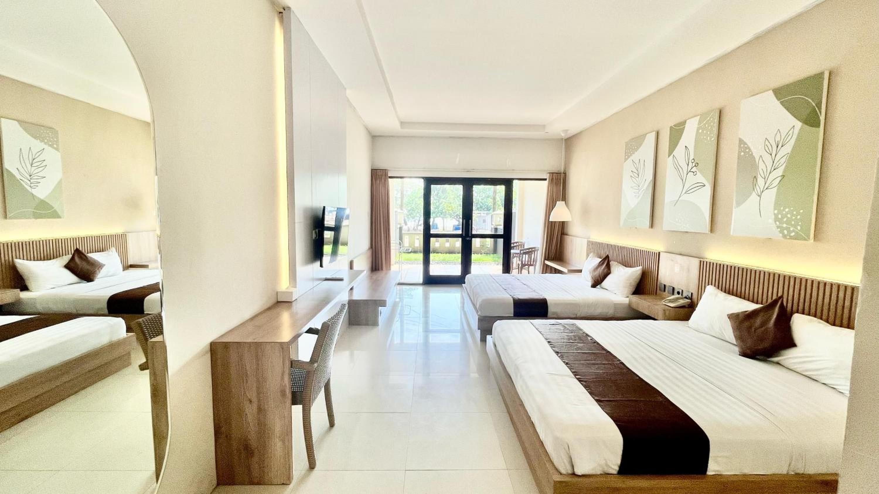 Surya Kencana Seaside Hotel 21/50