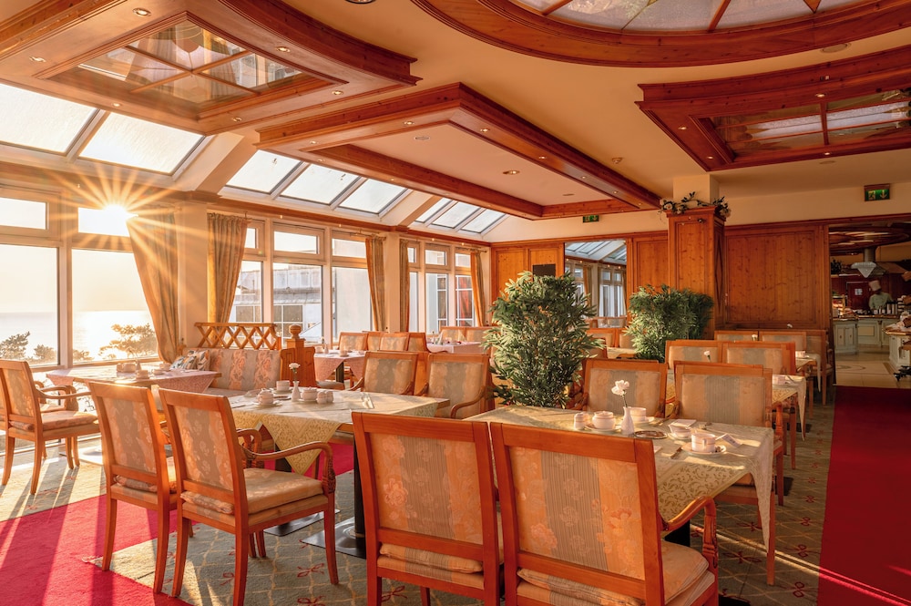 Rugard Thermal Strandhotel 38/50
