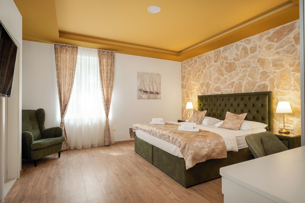 Luxury Rooms Floramye - Adults Only 8/80
