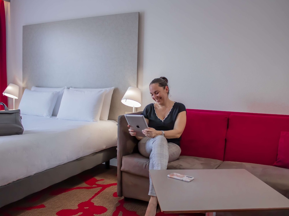 Mercure Tours Nord 27/69