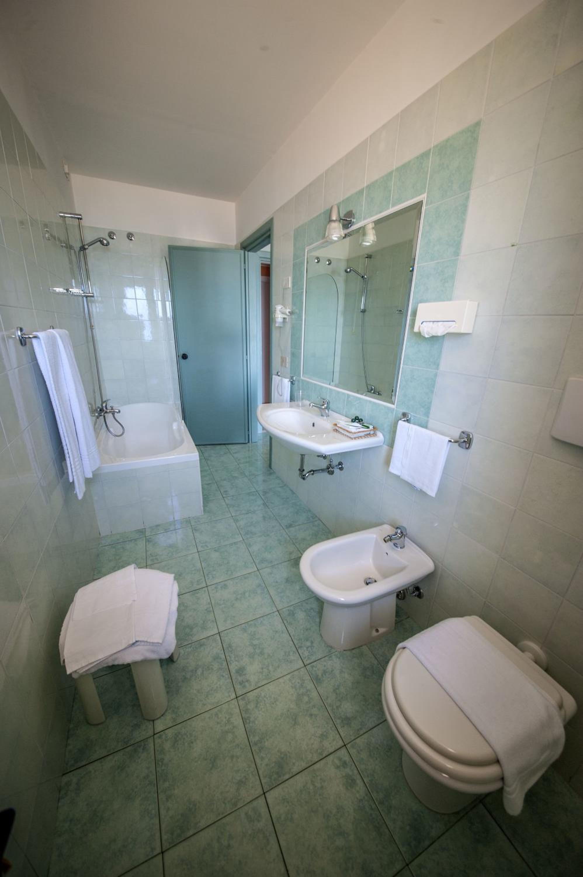 Hotel Murano 46/50