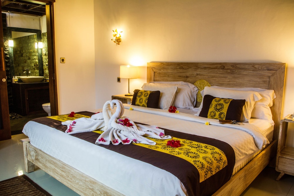 Ubud Raya Villa 6/50