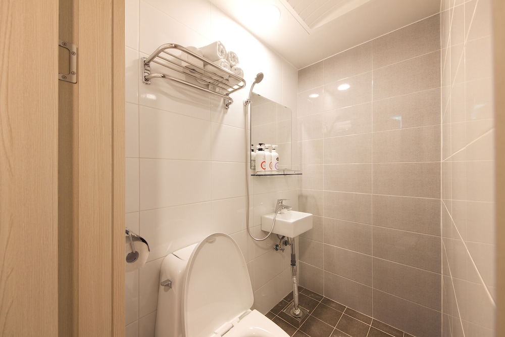 K-Guesthouse Myeongdong 4 40/42