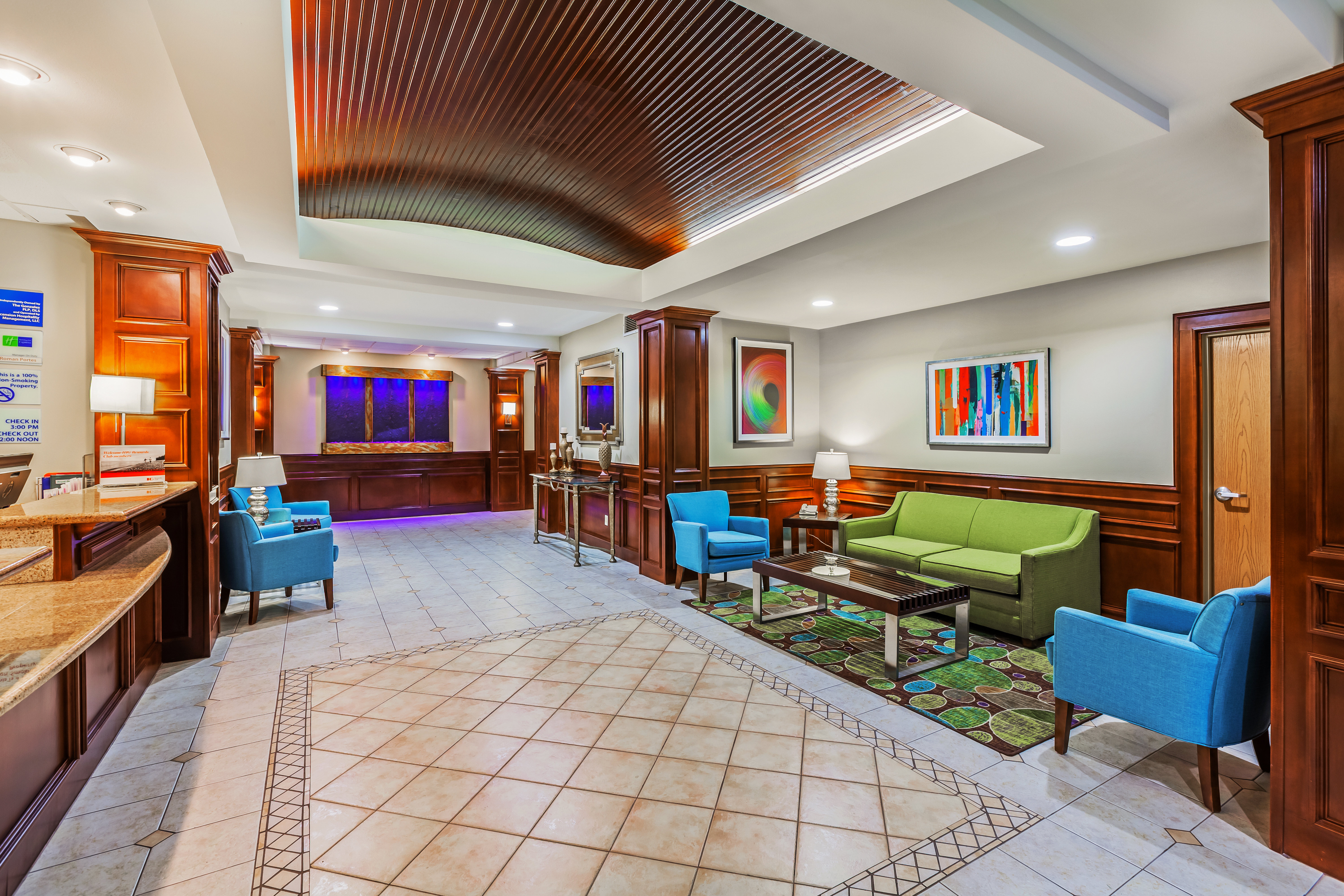 Holiday Inn Express Hotel And Suites Pharr 13/40