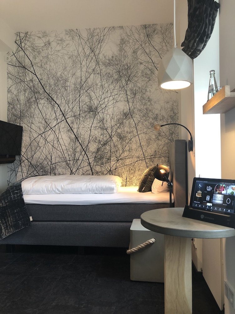 Boutique Hotel K7 50/50