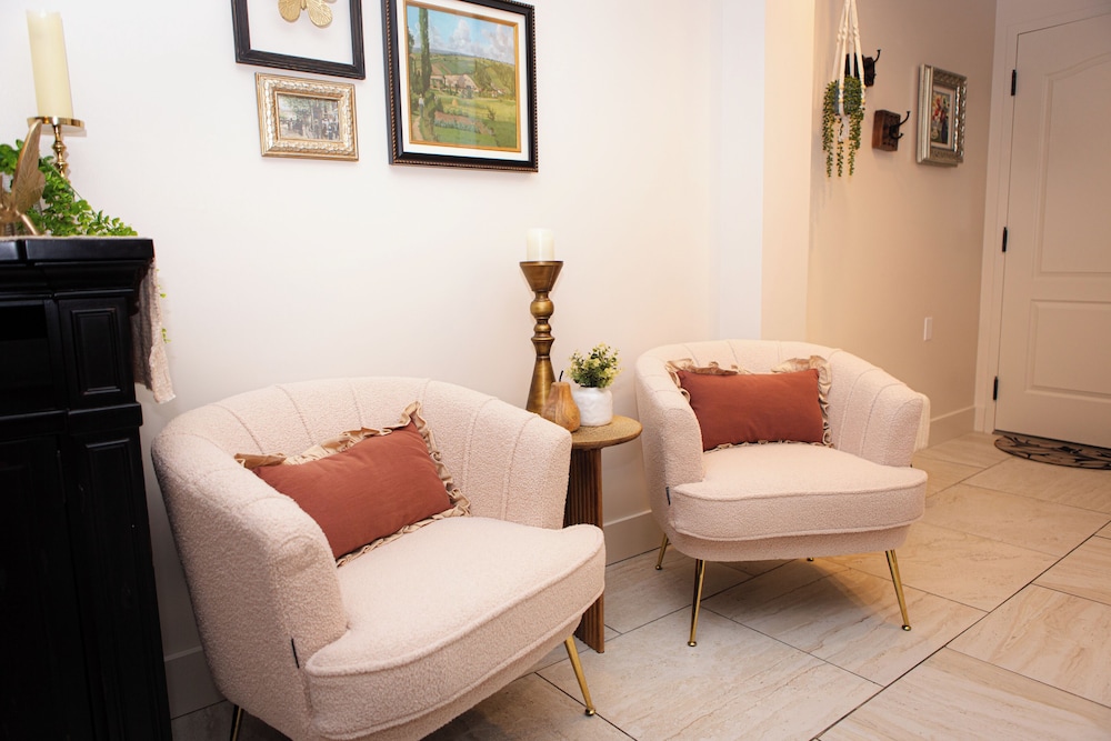 5th East Hall Bed Breakfast 31/46