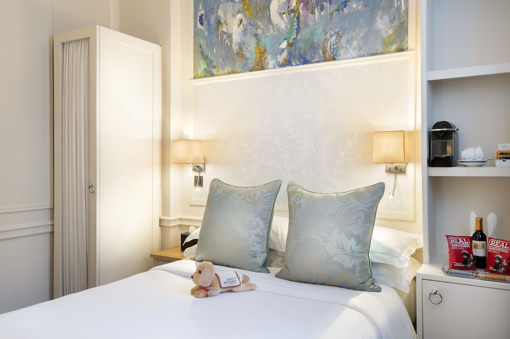Sloane Square Hotel 30/63
