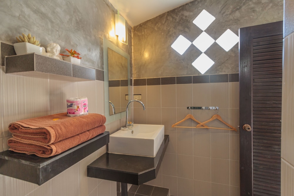 Sabaii Bay Resort 58/75