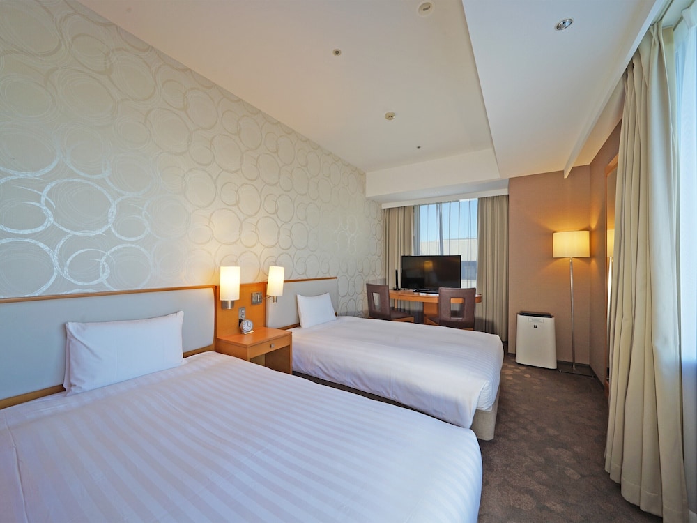 DELUXE, TWIN BEDS