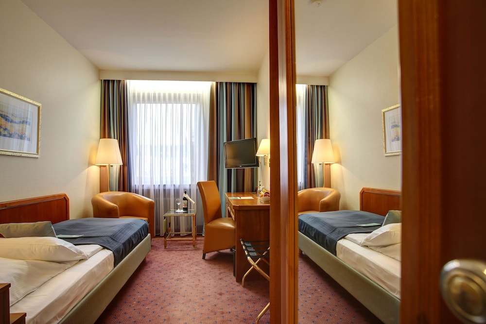 Trip Inn Hotel Esplanade 9/71