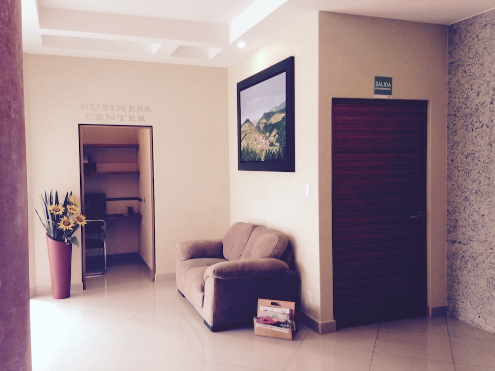 Hotel And Villas Panama 46/68