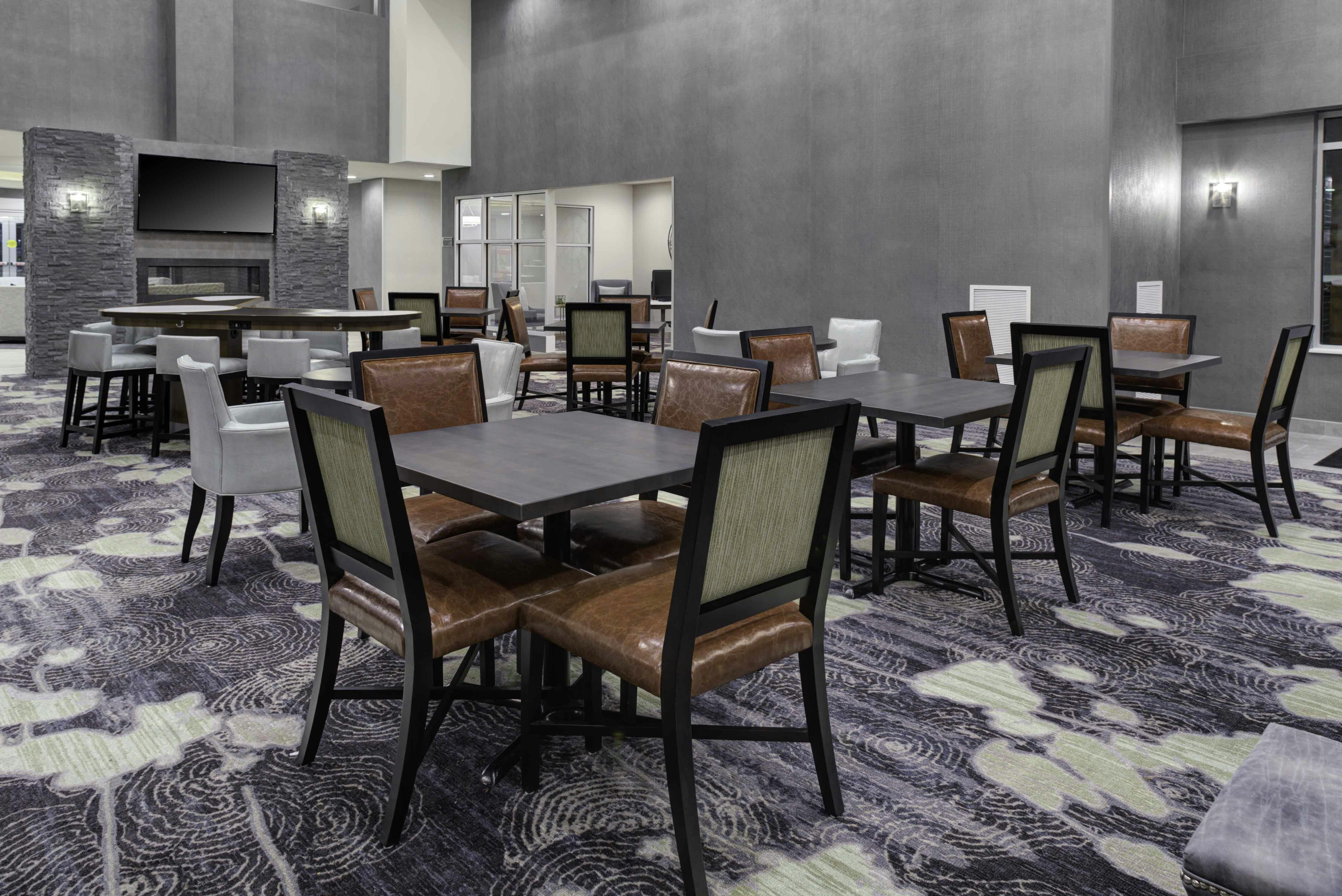 Homewood Suites By Hilton Lansing Eastwood 36/40