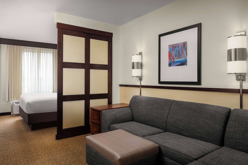 Hyatt Place Memphis/Germantown 42/64