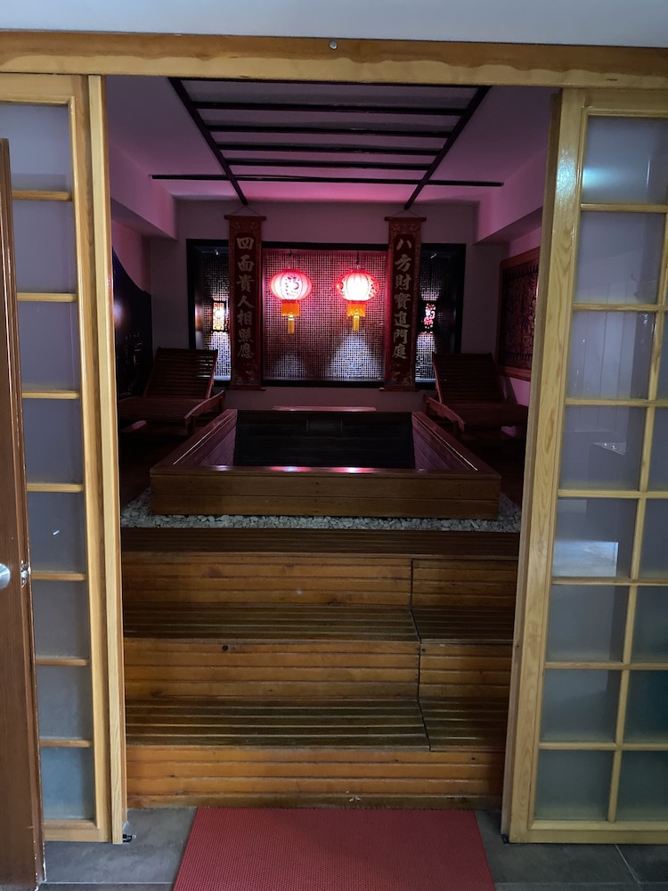 Ofuro World Hotel Spa 8/50