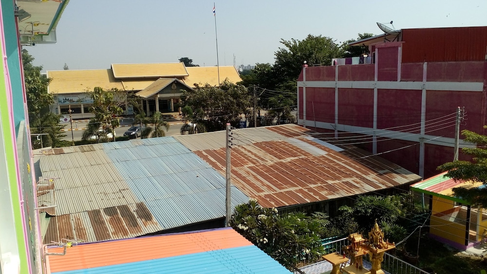 Rueang Sri Si Ri 42/73