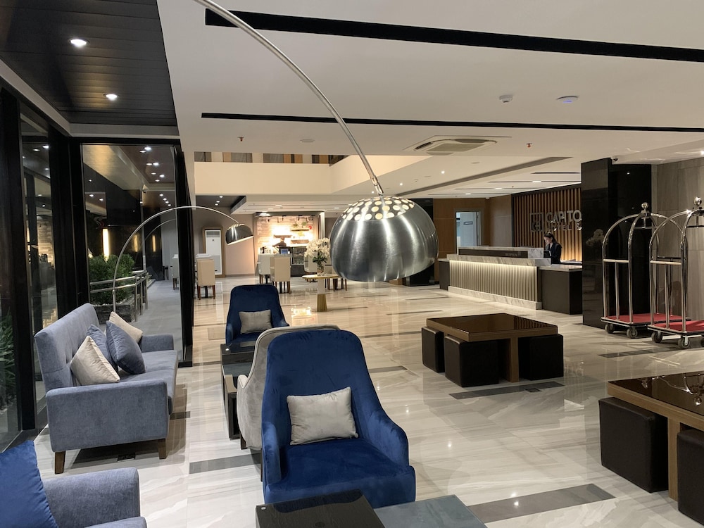 Capitol Hill Hotel and Suites 26/34