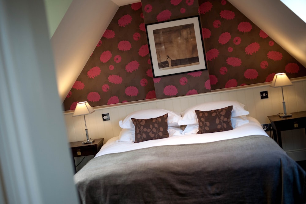 The Slaughters Country Inn 15/57