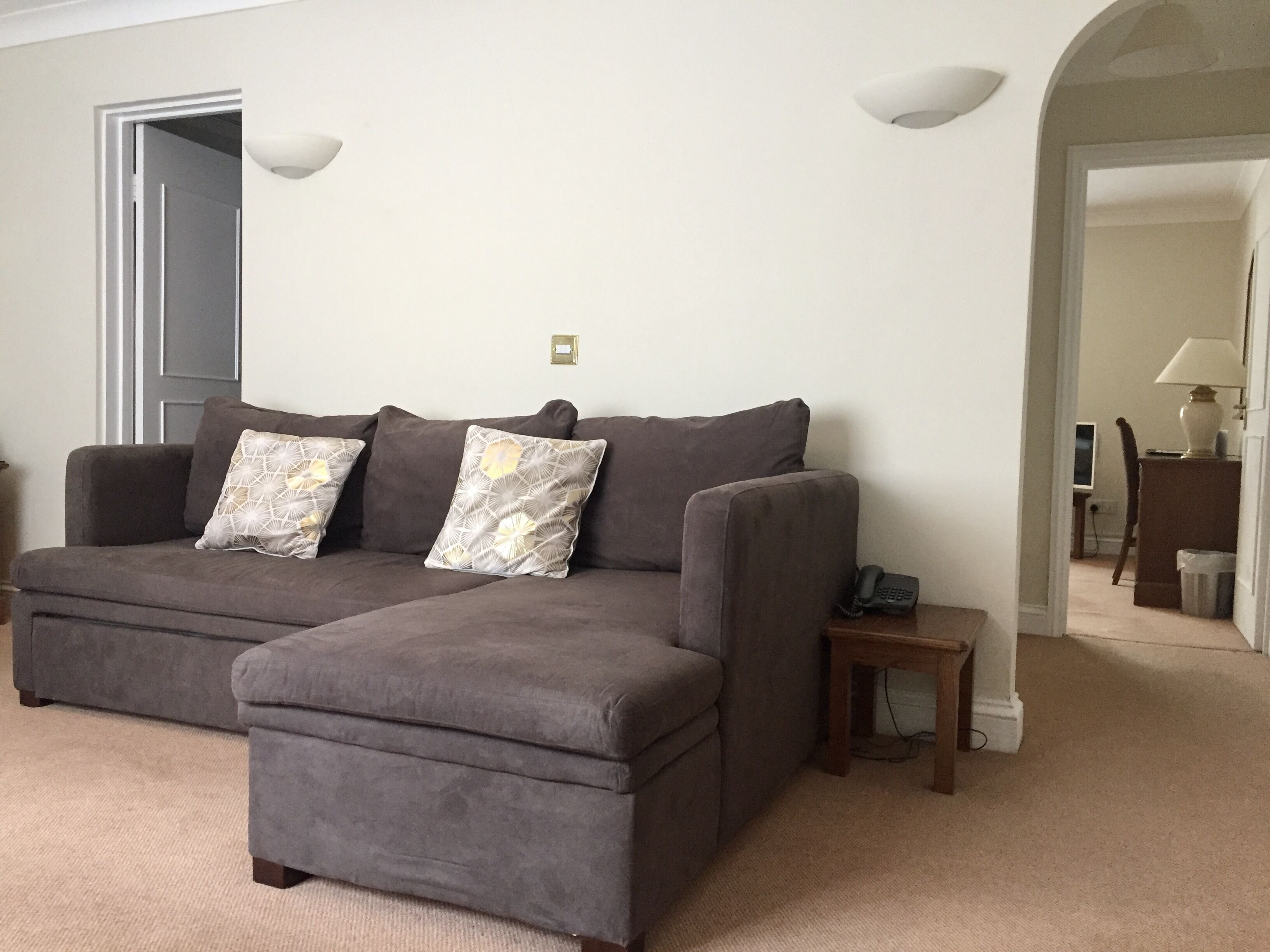 Flackley Ash Hotel 31/41