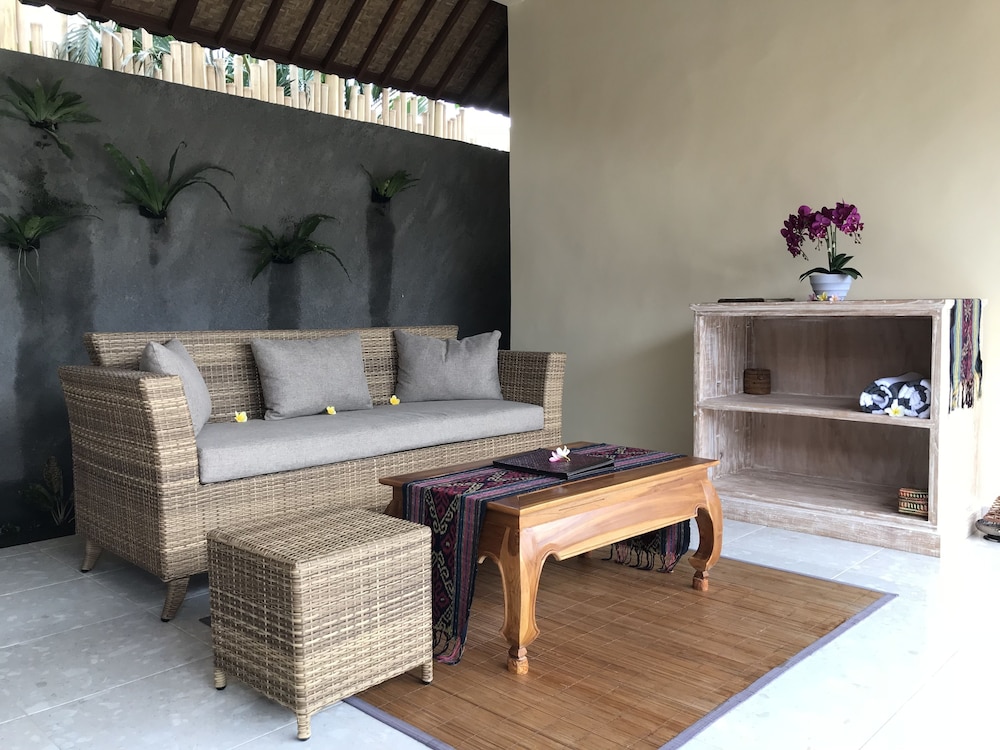 Rumah Dadong 28/50
