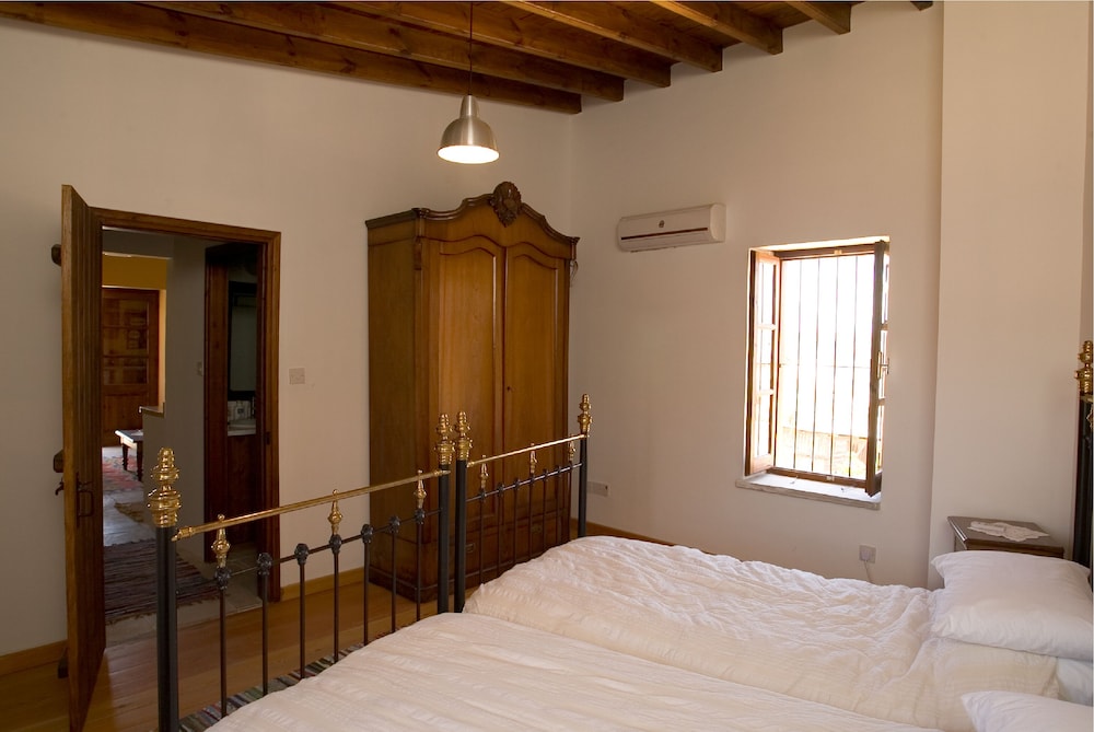 Porfyrios Country House 13/39