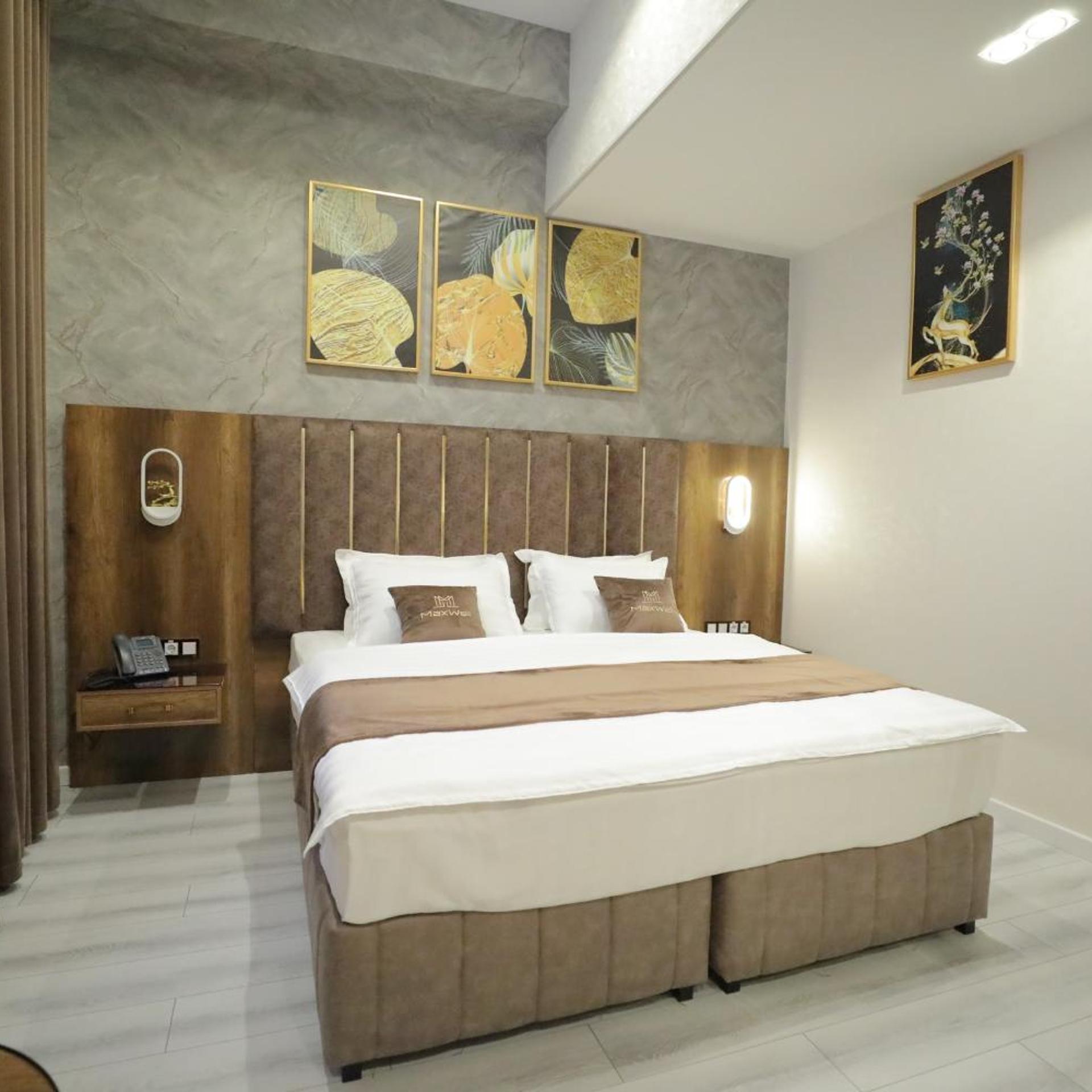 MaxWell Hotel & Spa 16/64