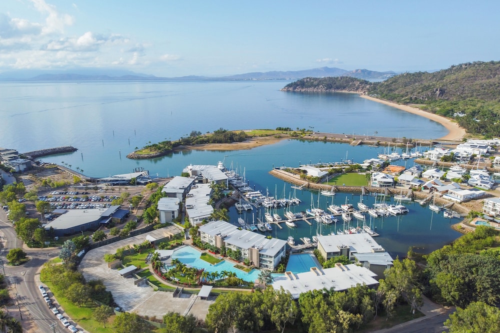 Peppers Blue On Blue Resort Magnetic Island 76/80