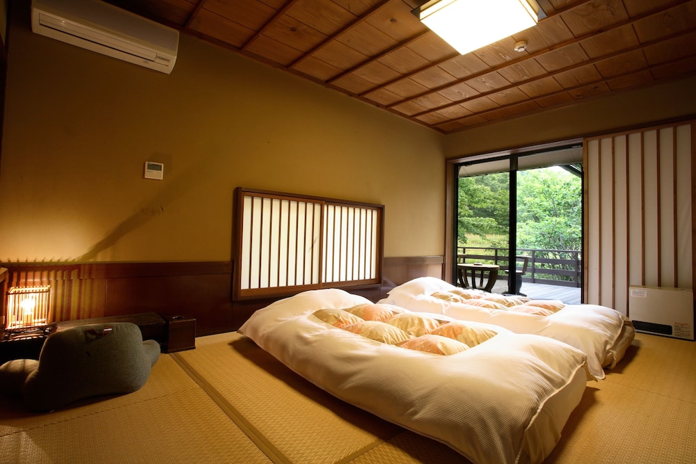 Kurokawa Onsen Satonoyu Waraku 14/57