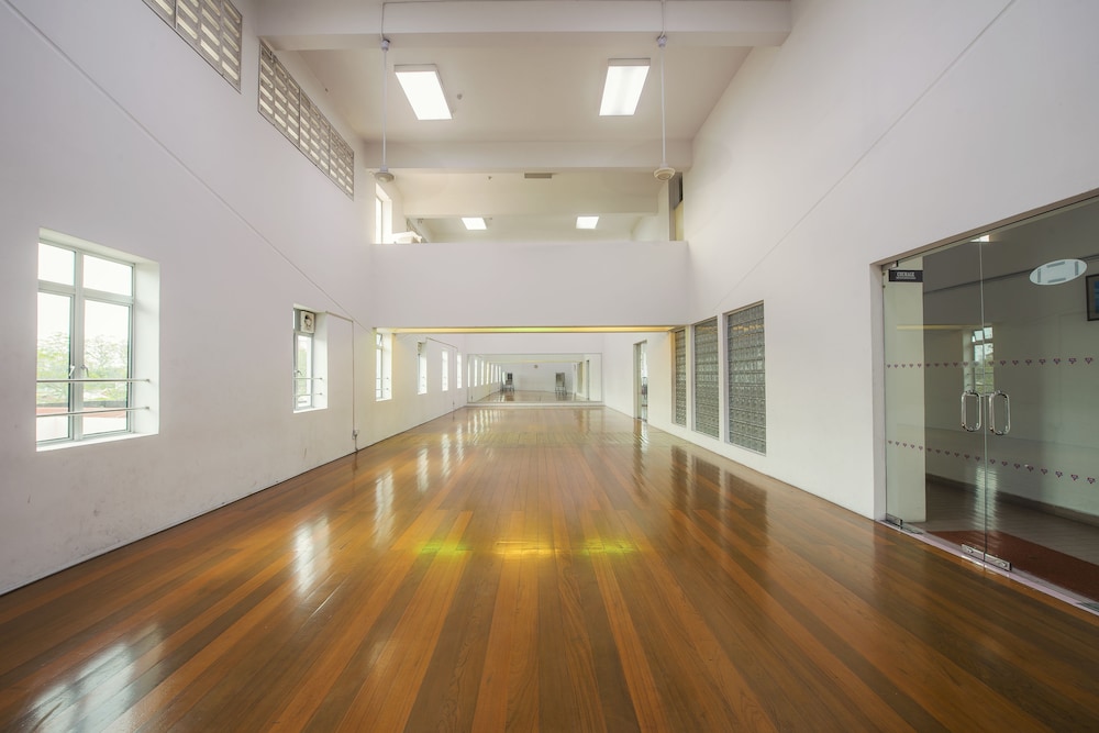 Ymca International Hostel 40/56