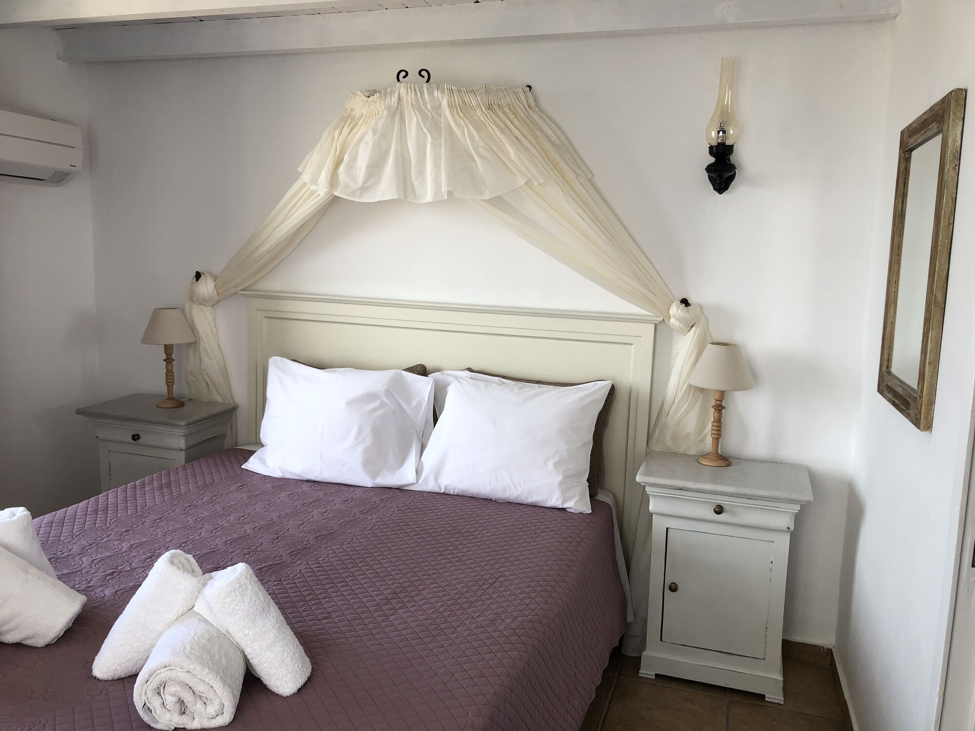 1 BEDROOM, SUPERIOR, APARTMENT, QUEEN BED, OUTDOOR JETTED TUB