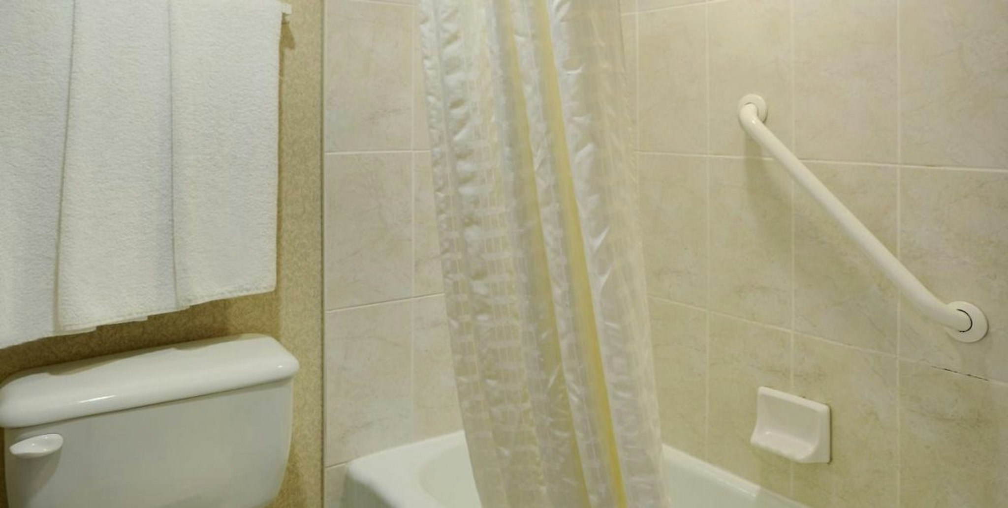 Greenwood Inn & Suites 37/37