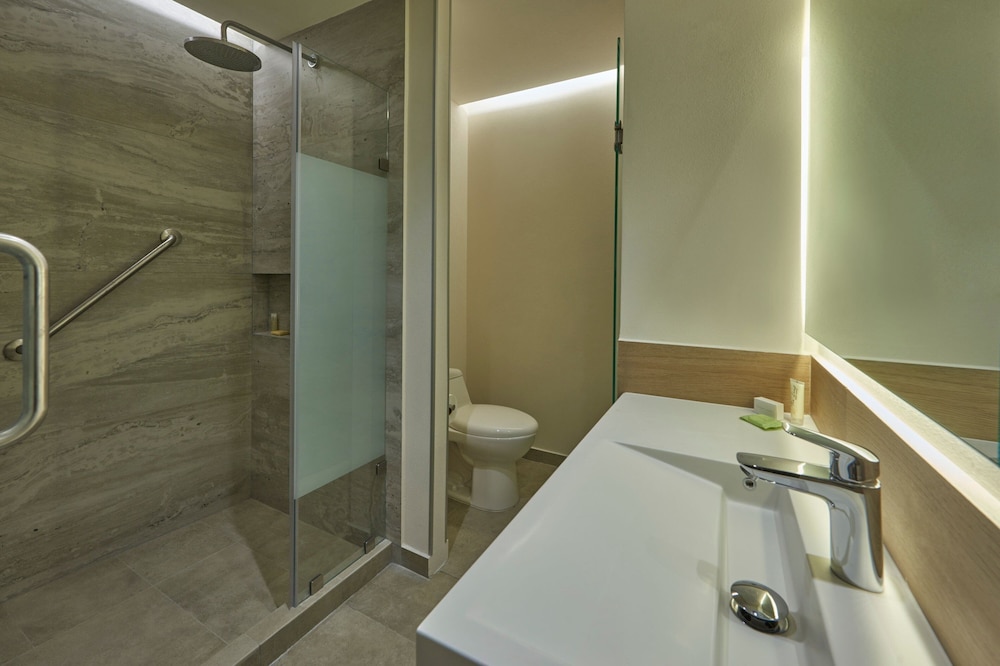 City Express Plus by Marriott San Luis Potosi 46/48