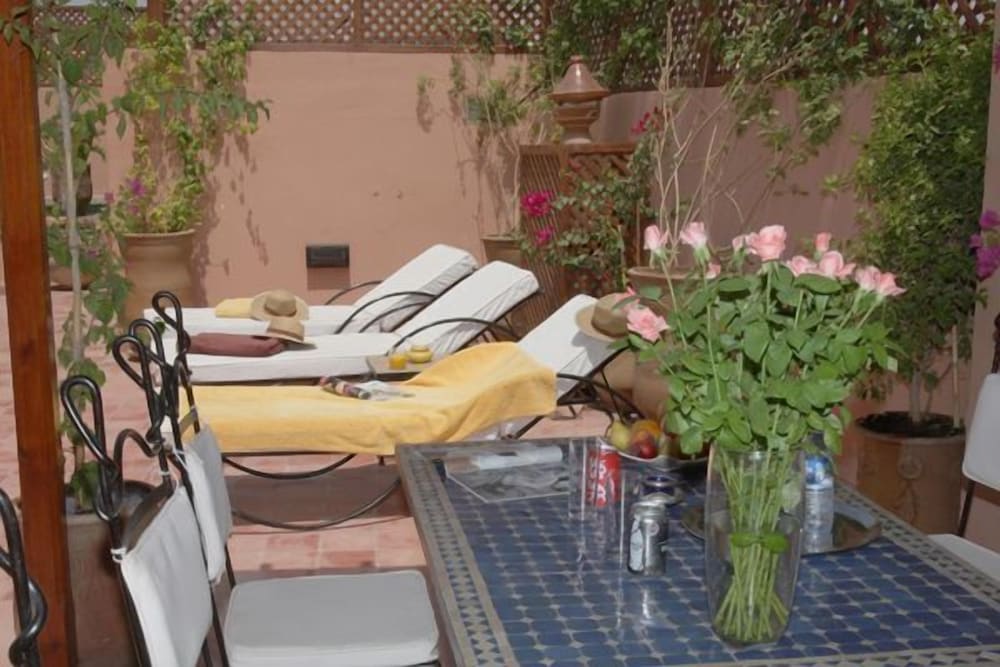 RIAD PETIT KARMELA 34/46
