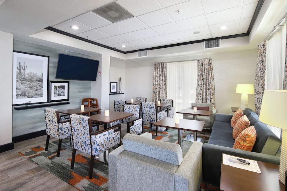 Hampton Inn Sierra Vista 57/74