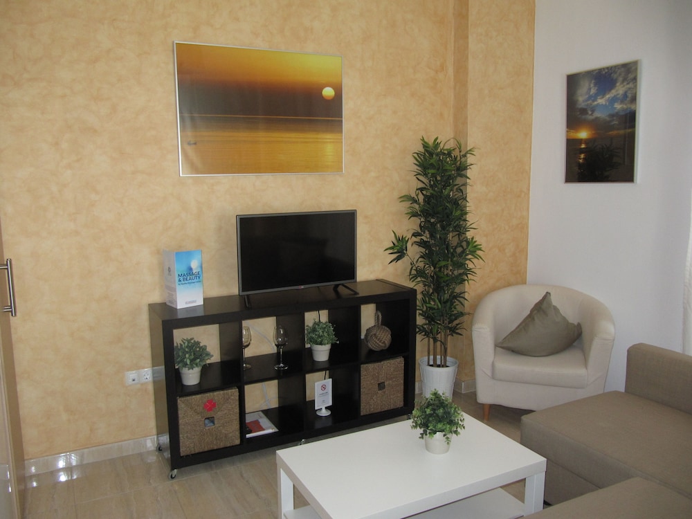 Life Apartments Alameda Colon 44/58
