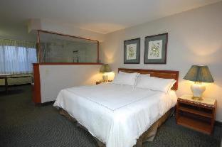 غرفة، Shilo Inn Suites Salem 2/3