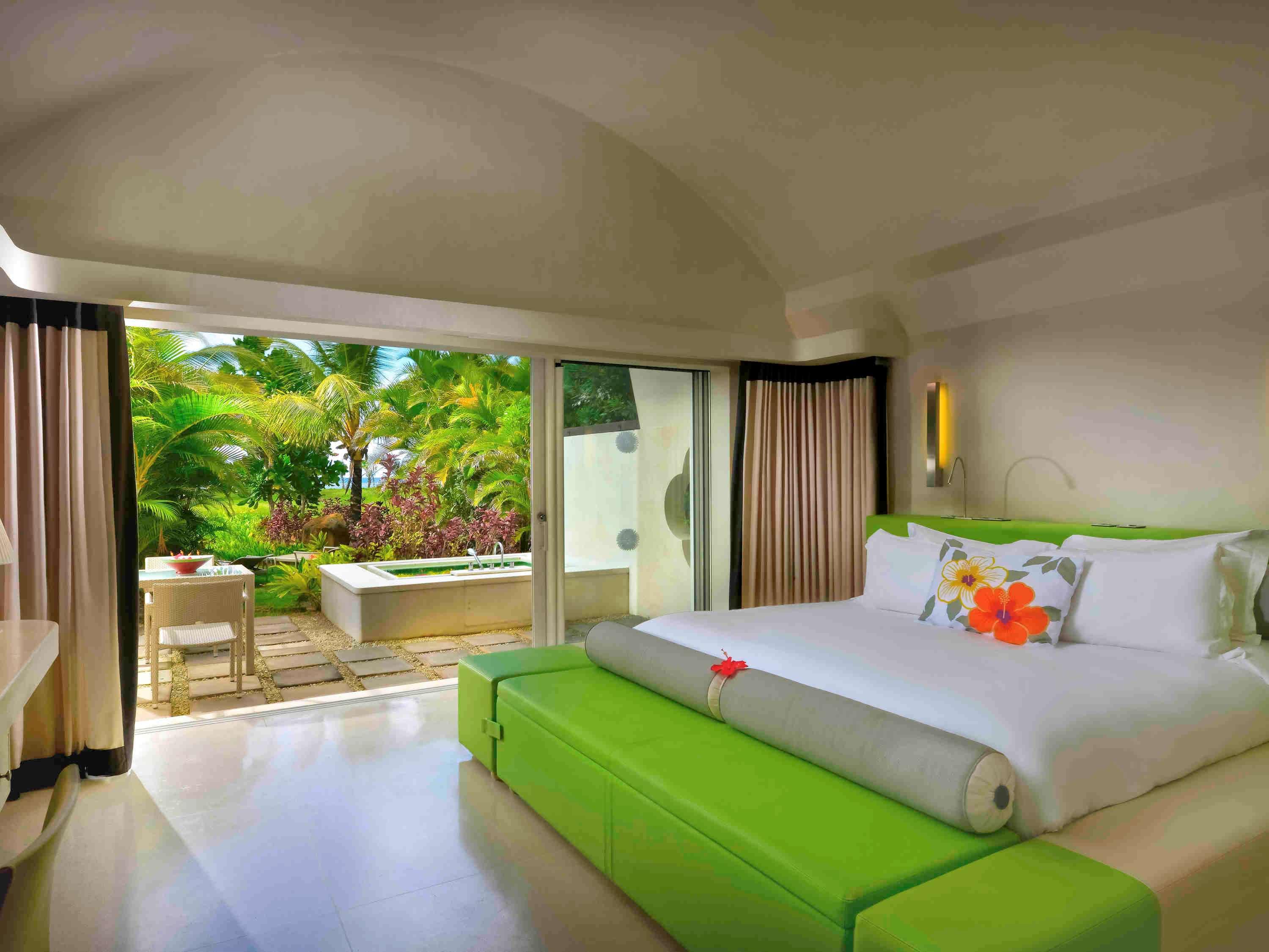 Family Suite, So, King Bed, Garden View, Sea View, Terrace