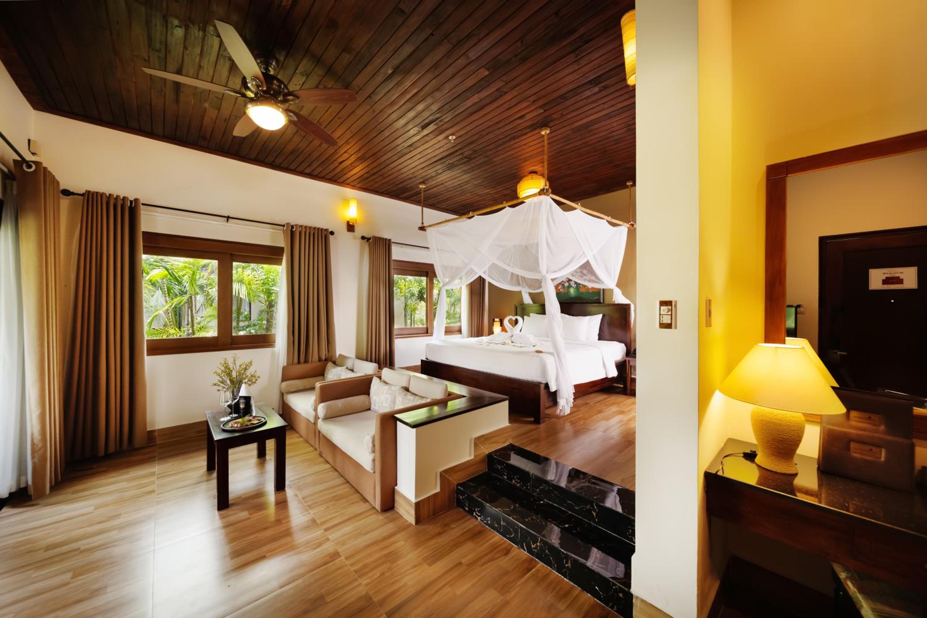 بنغل بإطلالة على البحر بجاكوزي، Diamond Bay Resort & Spa 5/10