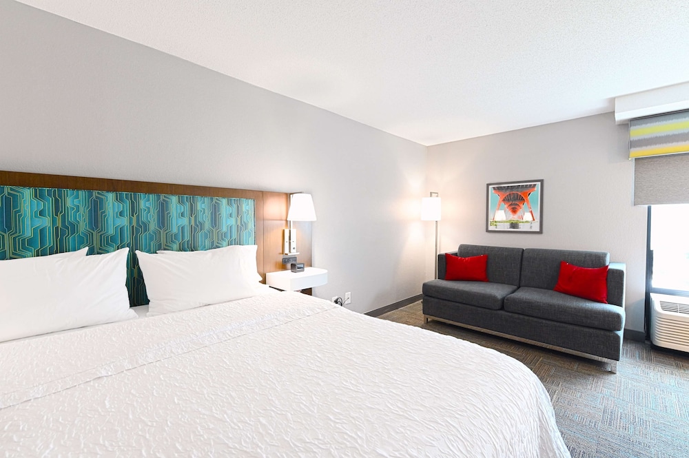 Hampton Inn Richmond West 27/46