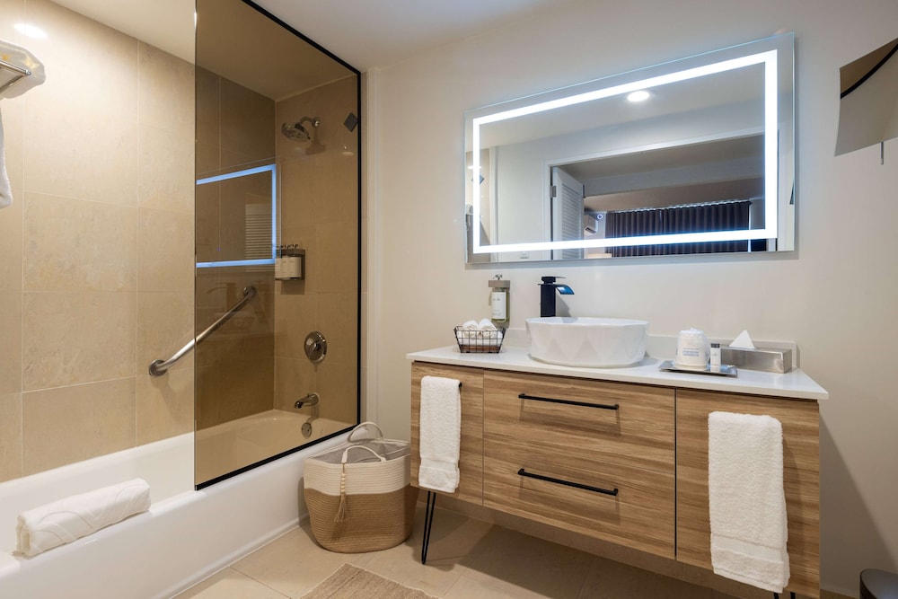 Collection, Suite, King Bed, Resort View، Wyndham Palmas Beach & Golf Boutique Resort 5/6