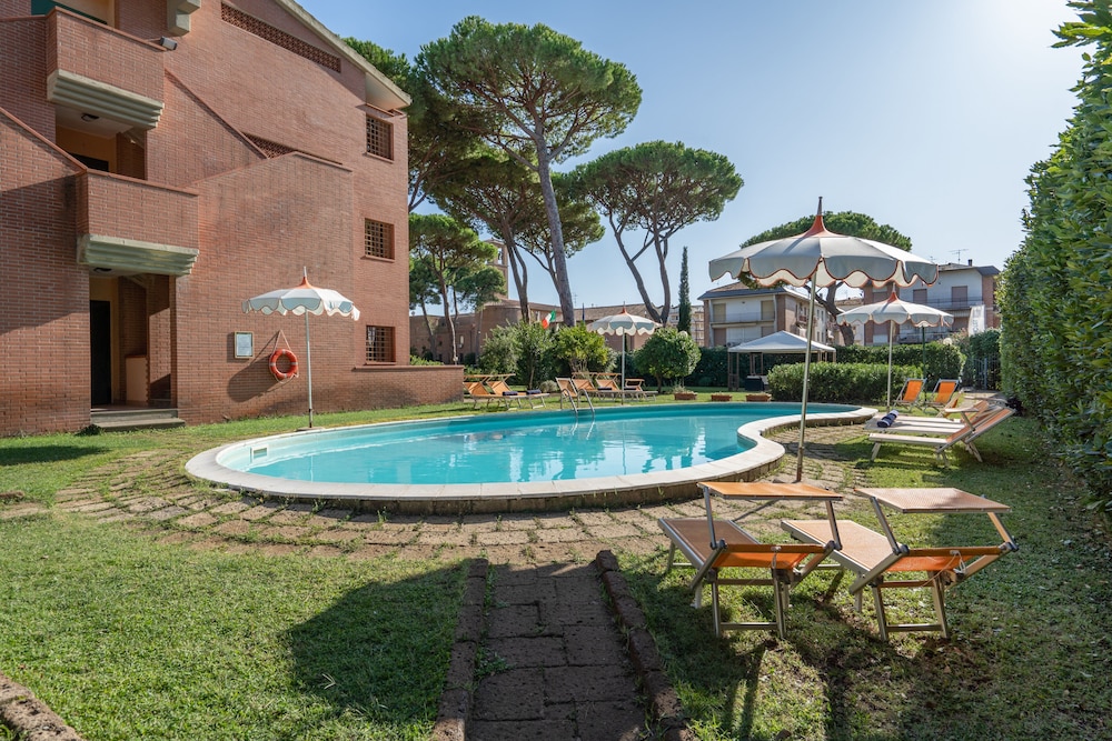 RICCI HOTEL 53/59