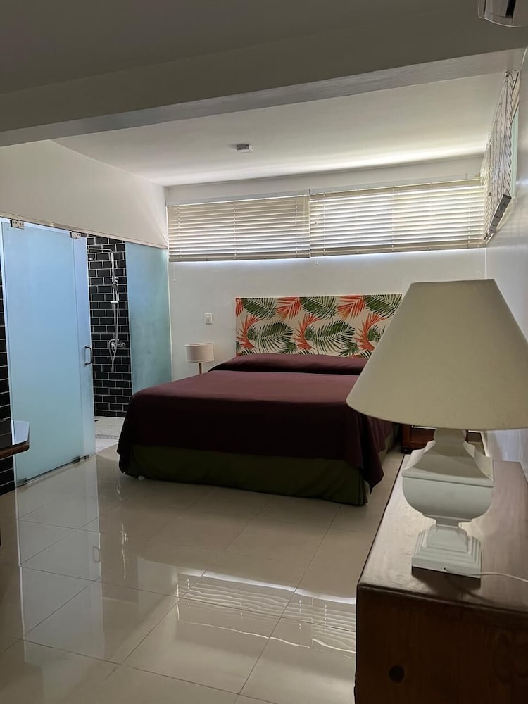 HOTEL PLAZA DEL SOL 45/60