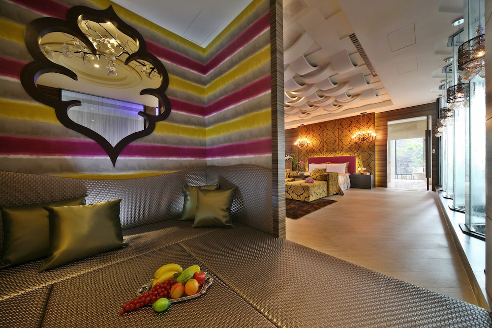 Han Guan Motel 9/48
