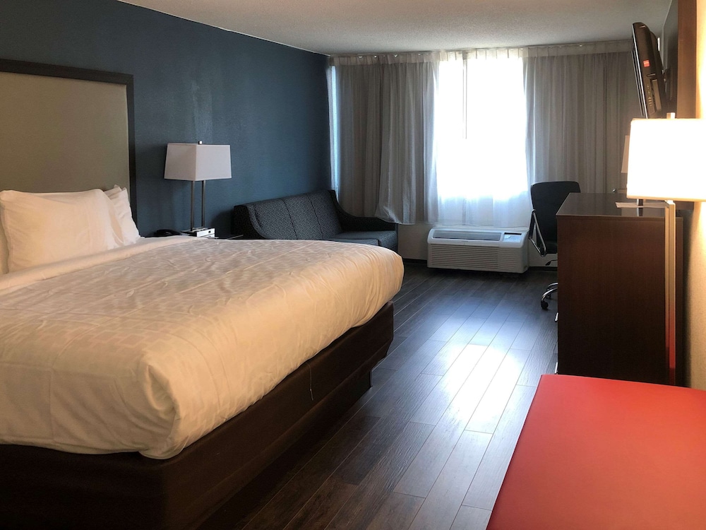 Clarion Hotel Conference Center Maggie Valley NC 5/32