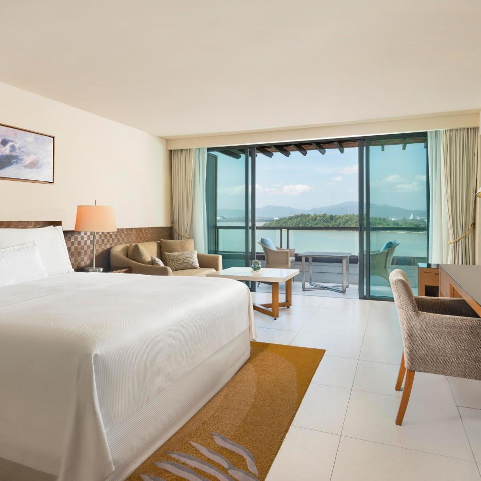 1 Bedroom, Duplex, Suite, King Bed, Ocean Front, Sofa
