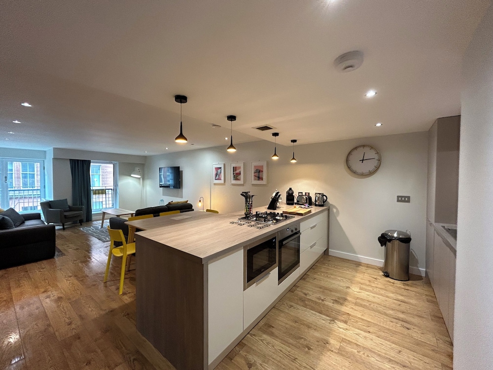 Tolbooth Apartments 9/49