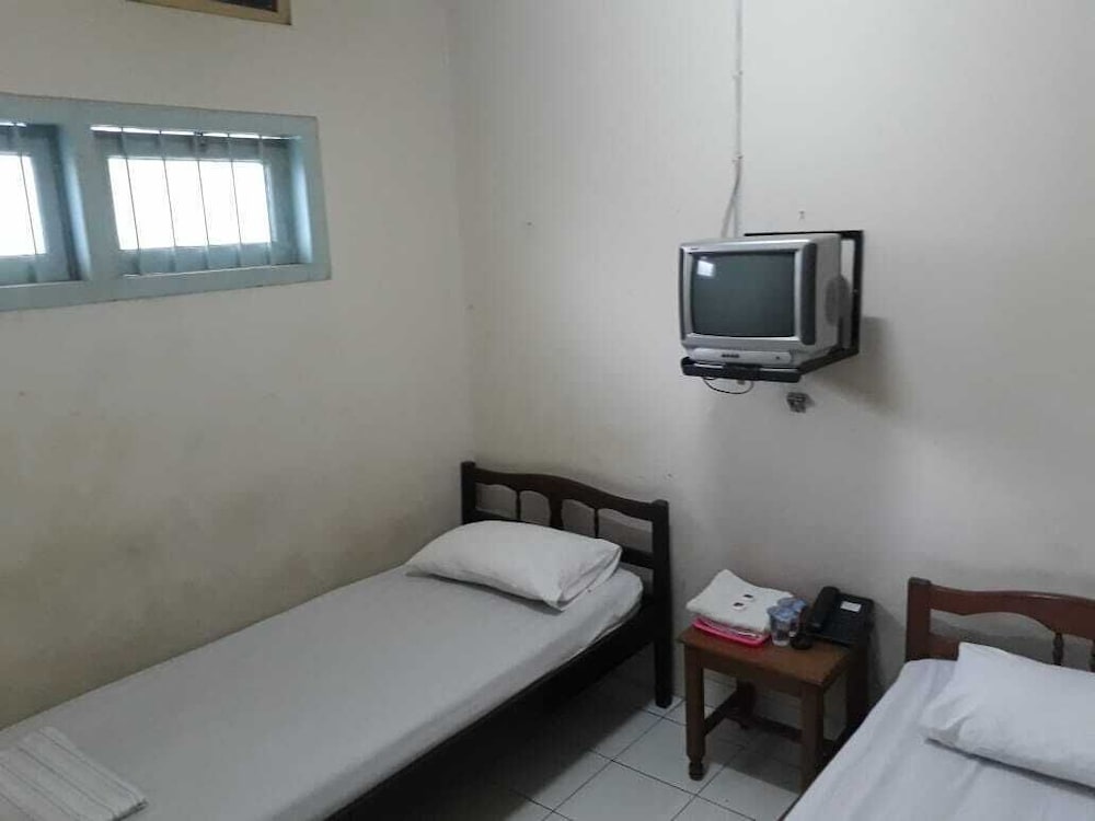 Hotel Besar Purwokerto 19/50