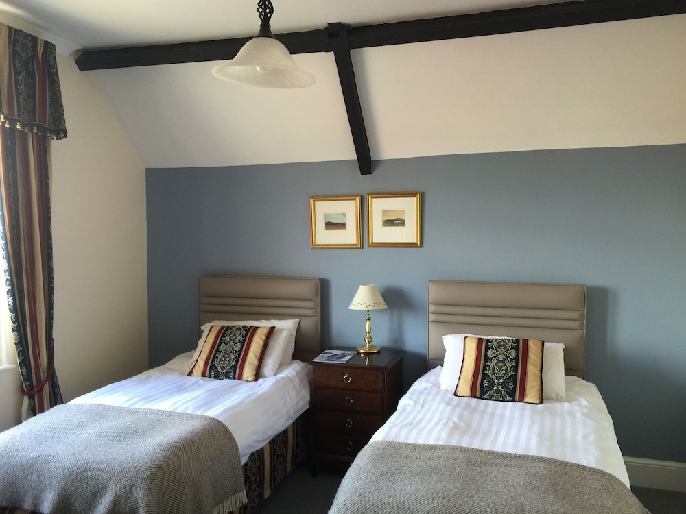 Taunton House Hotel 32/51