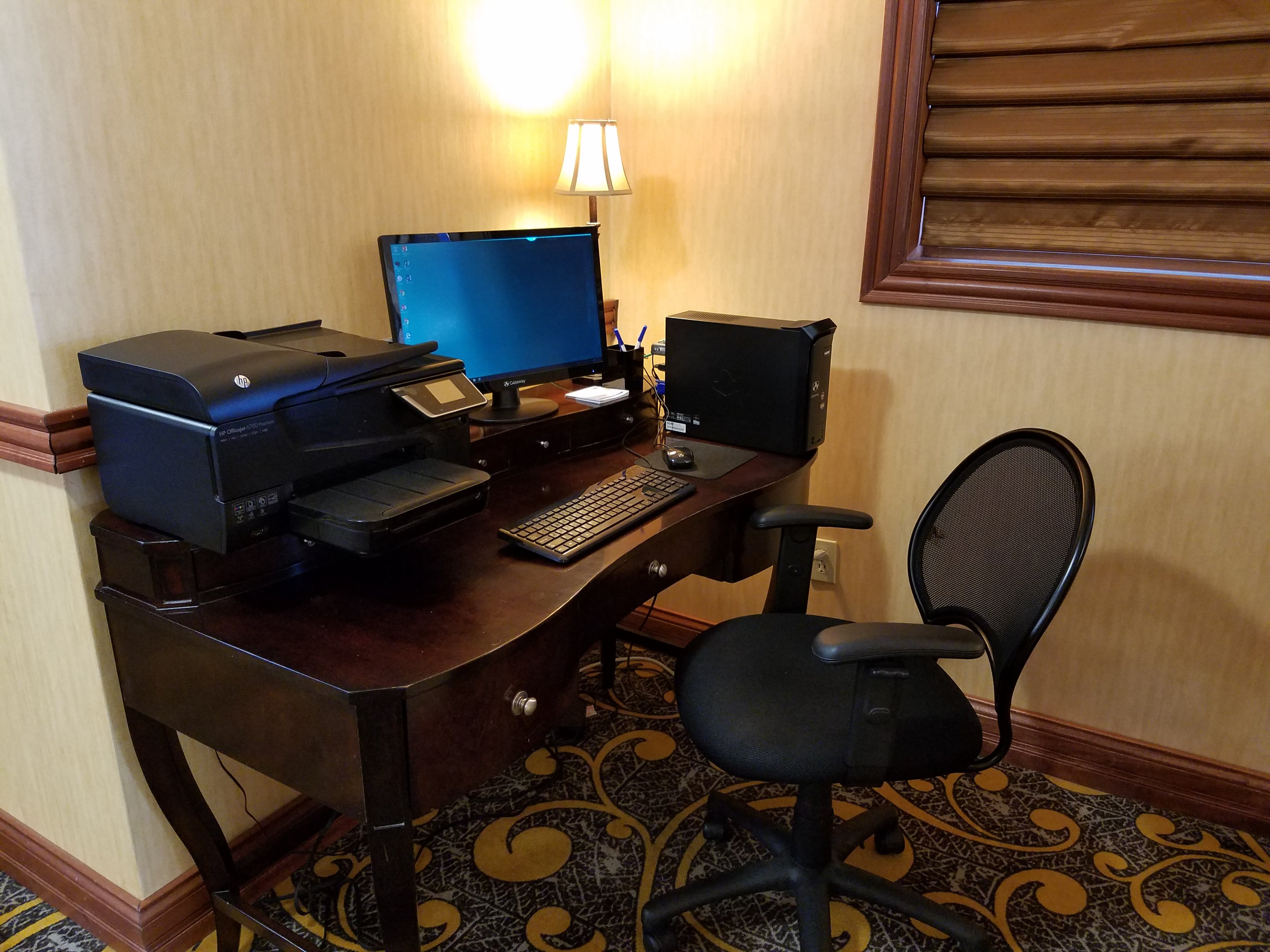 Holiday Inn Express Deforest Madison Area, an IHG Hotel 60/65