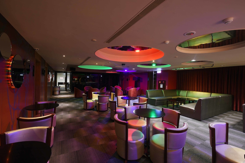 FULLON HOTEL HUALIEN 45/50