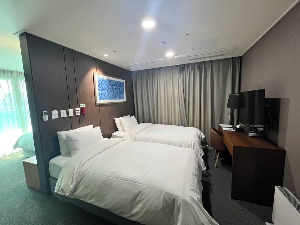 Raonstay in Perla Hotel 18/50